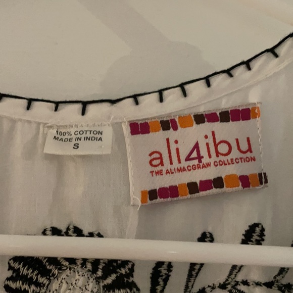 Never worn.Light weight,casual,brunch dress. - Picture 2 of 3